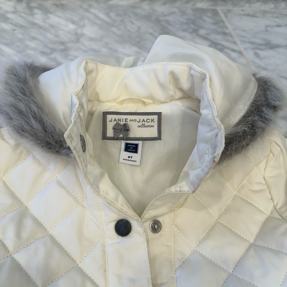 Janie and Jack Cream Quilted Jacket with Gray Fur Trim - Picture 2 of 4